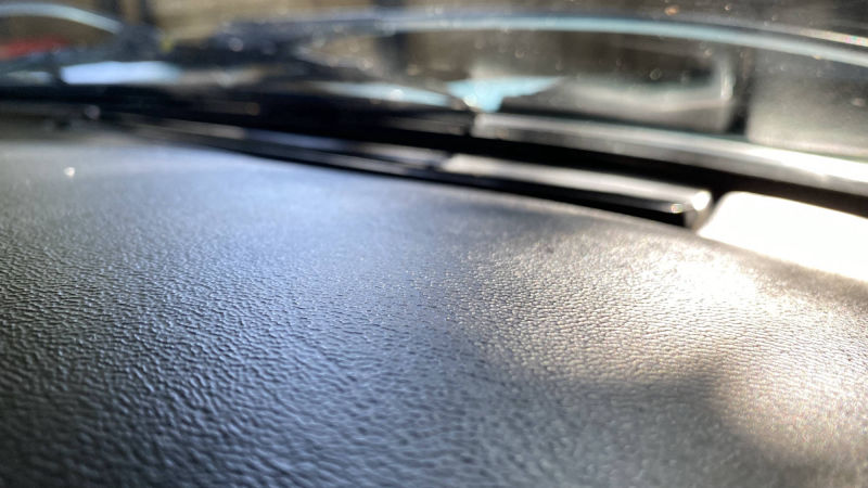 Porsche 930 Dash Top Detail