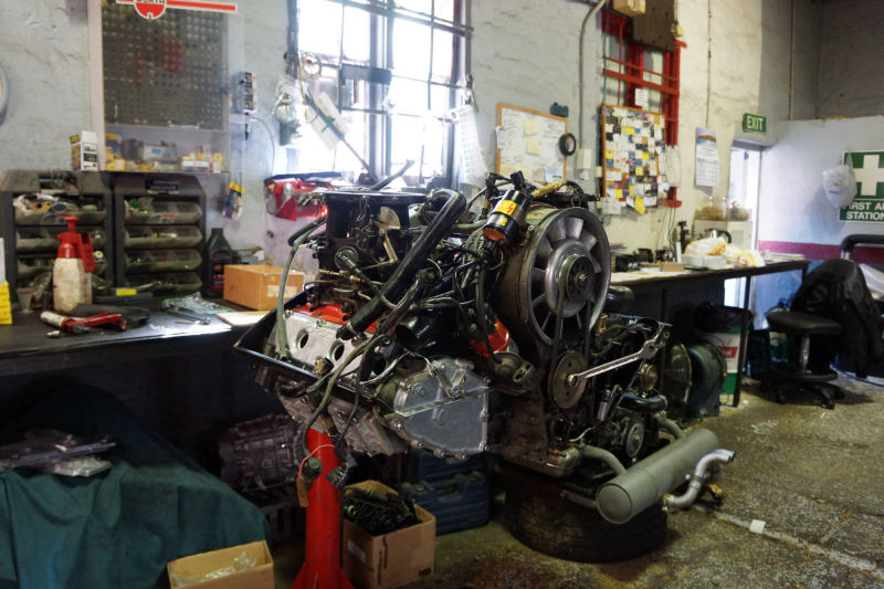 Air cooled Porsche motor rebuild