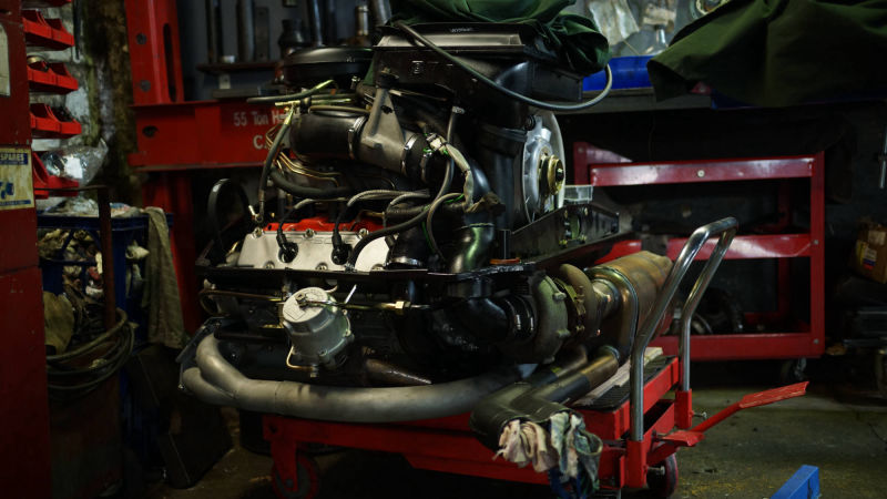 Porsche 930 motor rebuild