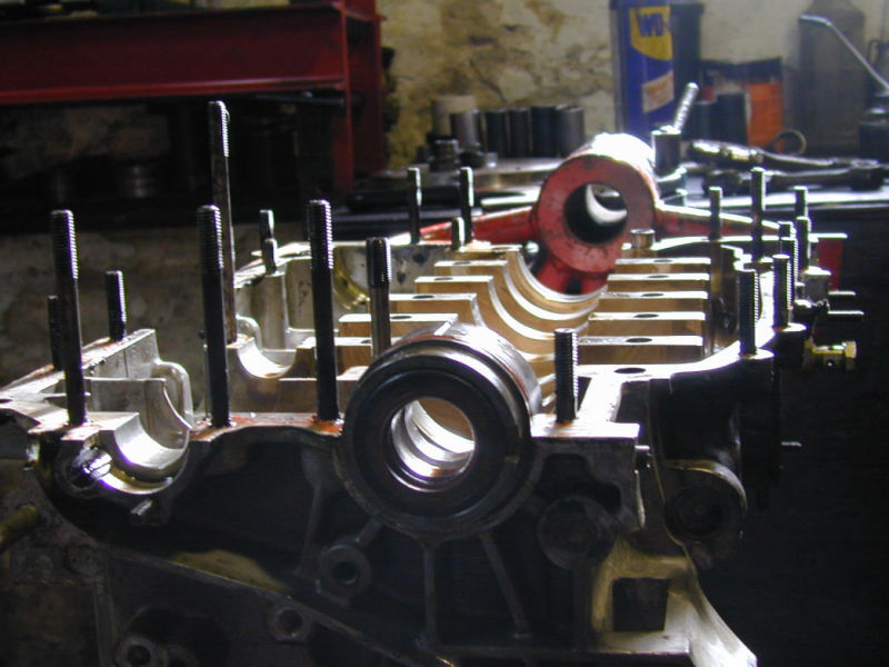 Porsche 930 crankcase overhaul 