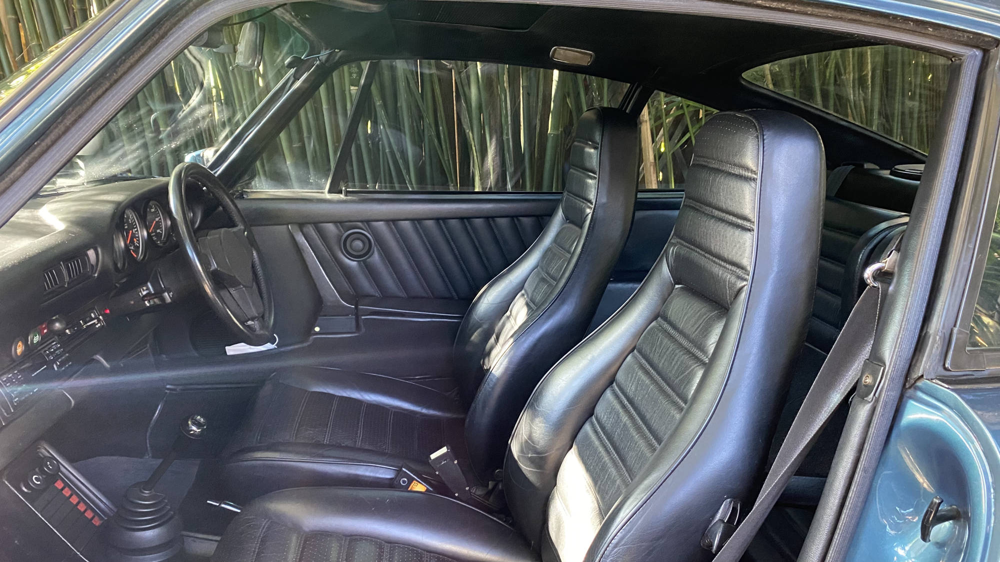 Porsche 930 Interior