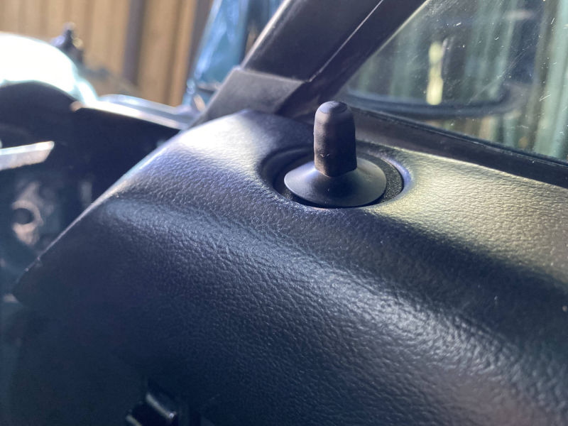 Porsche 930 Mirrors Control